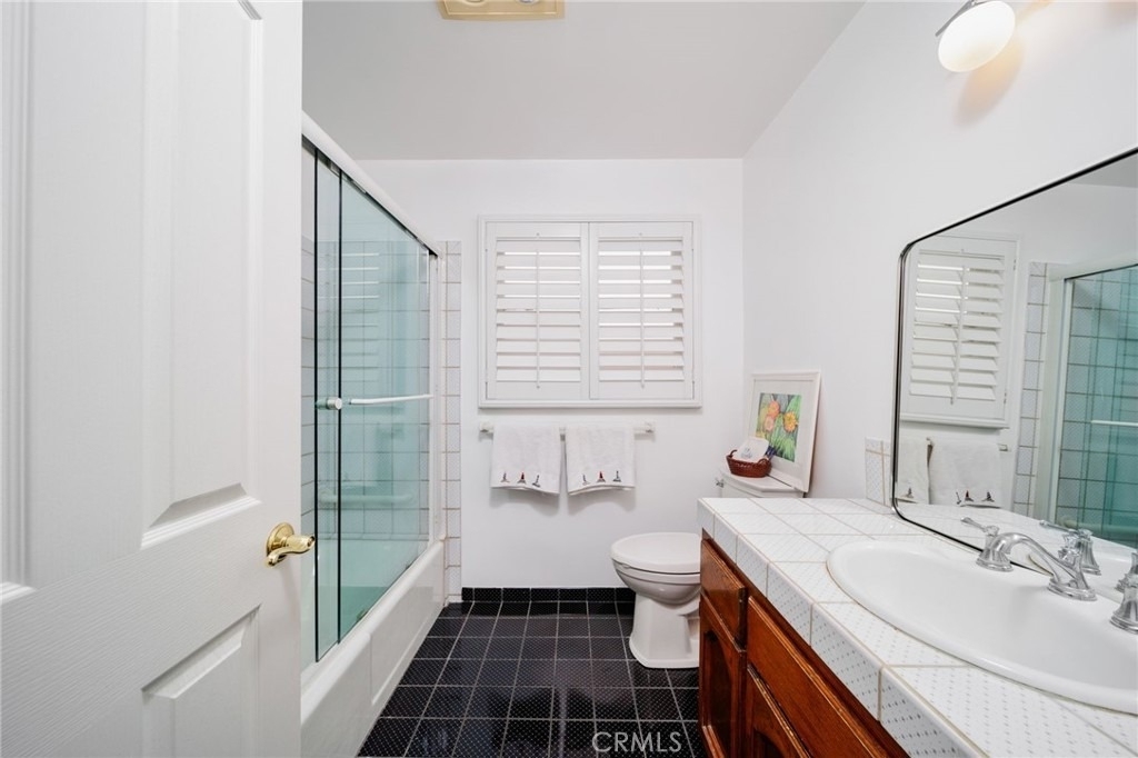 52 Balboa Coves - Photo 3