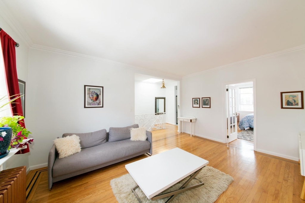 31-56 31st Street - Photo 3
