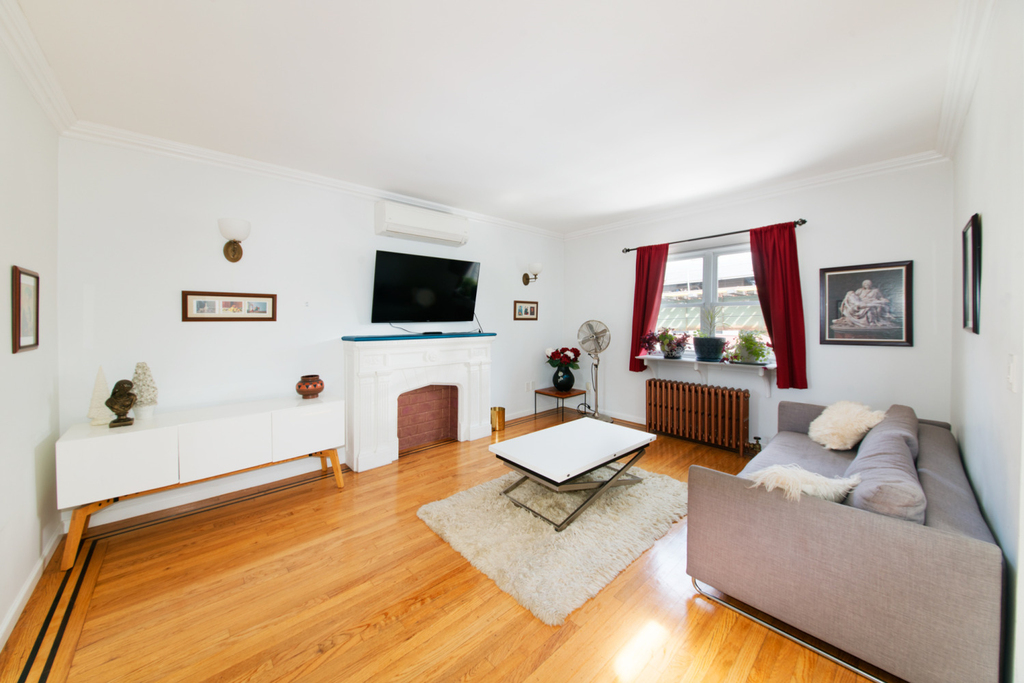 31-56 31st Street - Photo 0