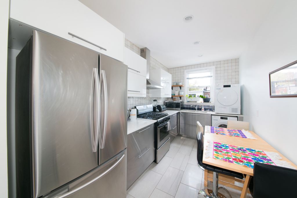 31-56 31st Street - Photo 1