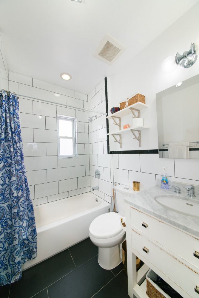 31-56 31st Street - Photo 5