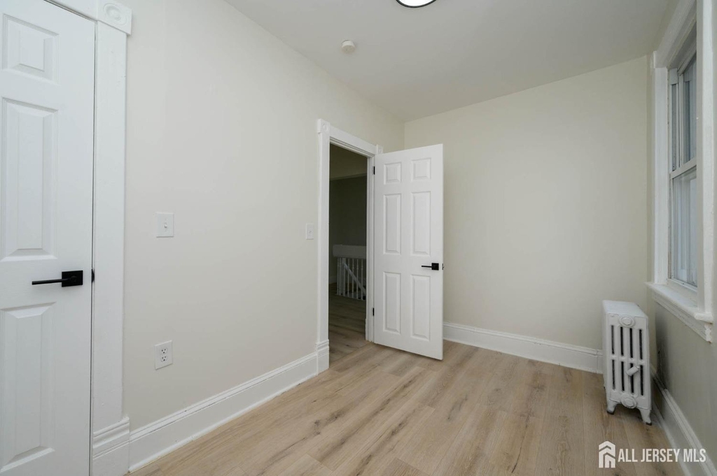 775 Central Place - Photo 3