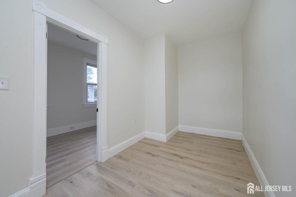 775 Central Place - Photo 7