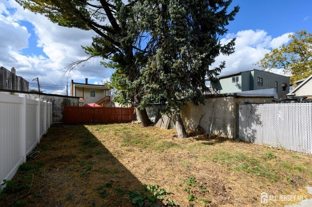 775 Central Place - Photo 11