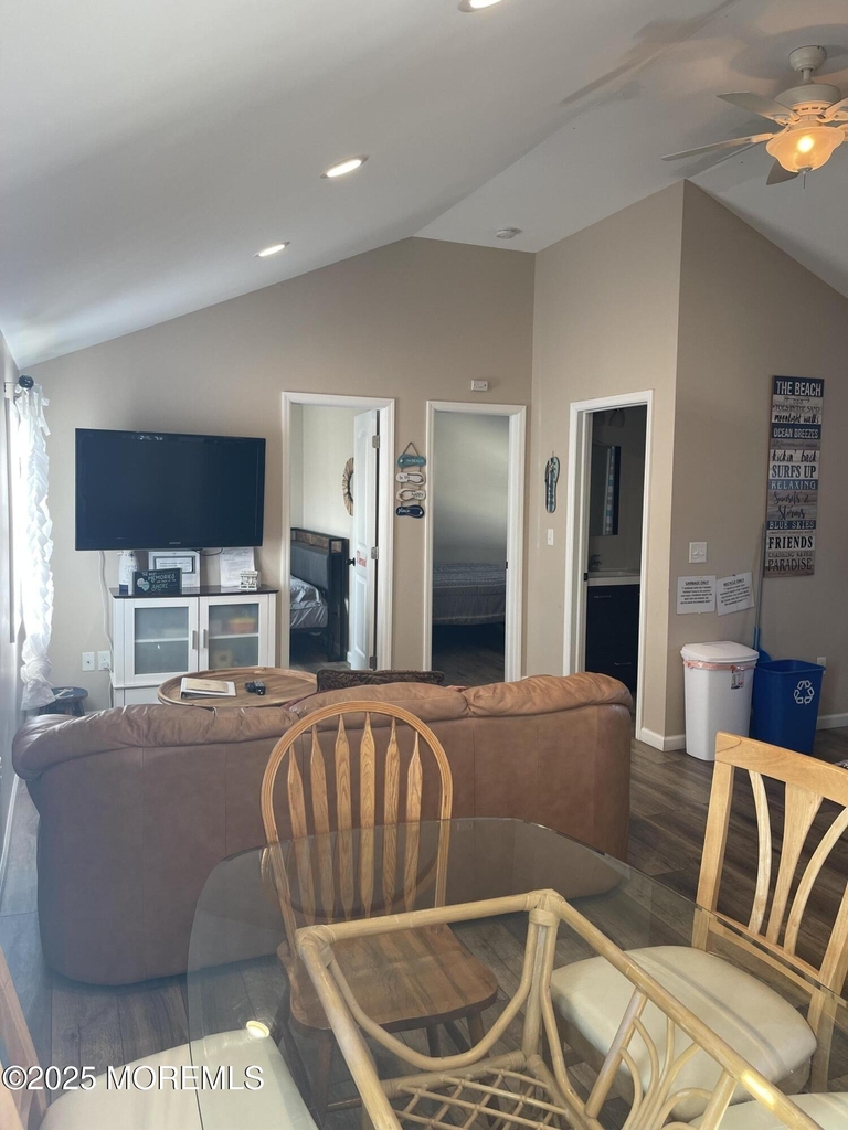 241 Hiering Avenue - Photo 12