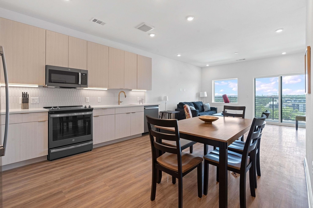 4802 S Congress Ave - Photo 15