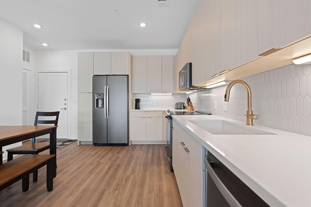 4802 S Congress Ave - Photo 16