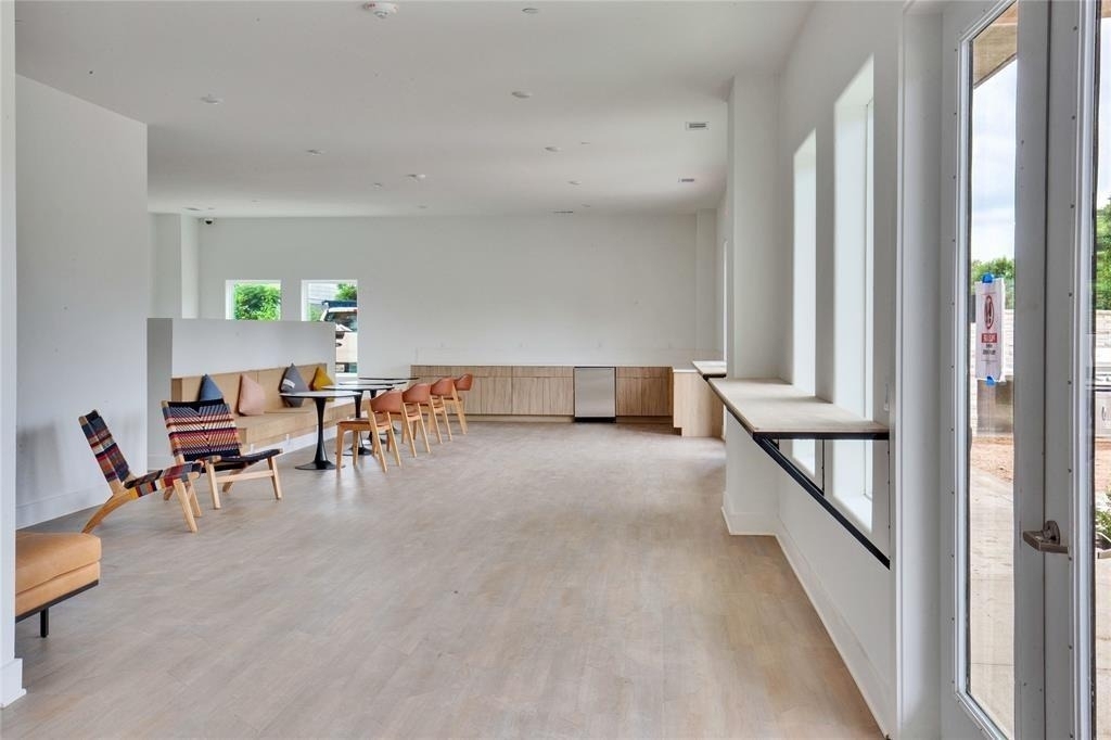 4802 S Congress Ave - Photo 23