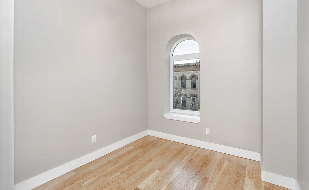 306 Linden Street - Photo 8