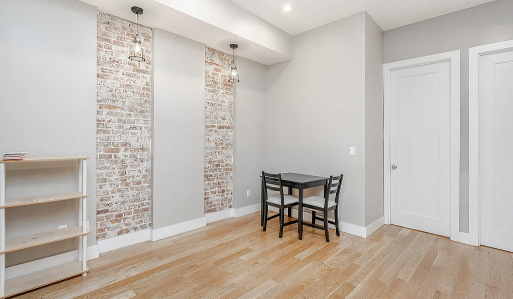 306 Linden Street - Photo 6
