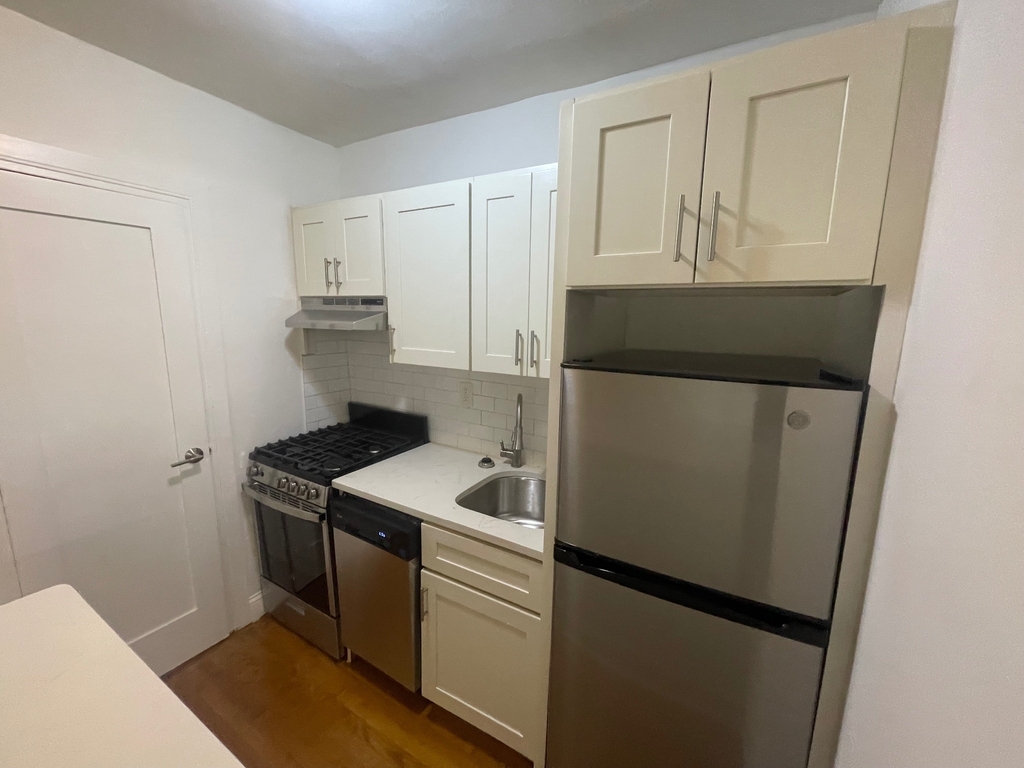 75-5 113th Street - Photo 6
