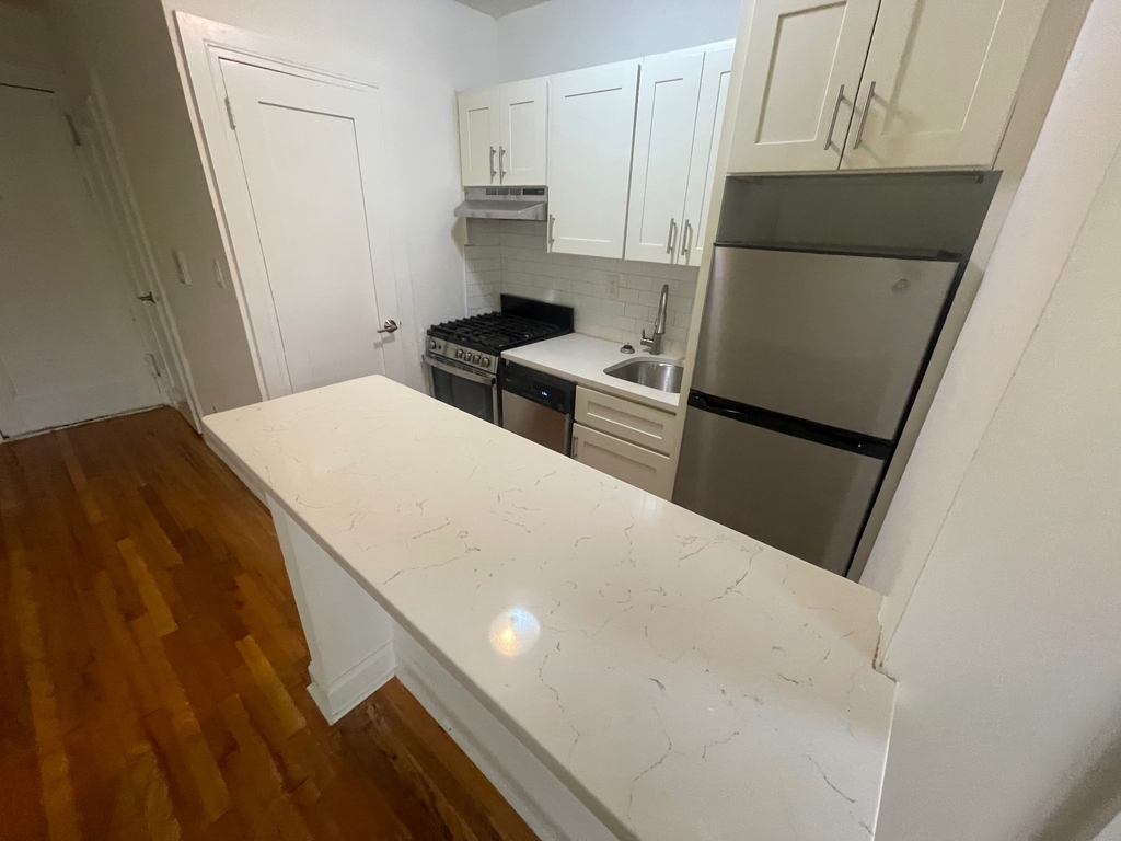 75-5 113th Street - Photo 7