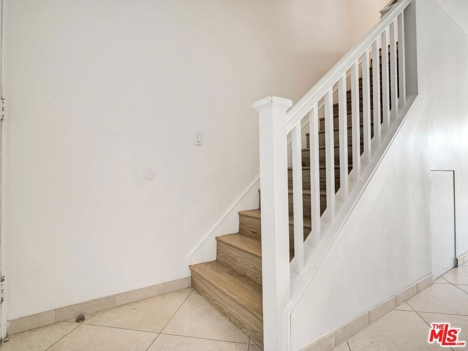 23901 Civic Center Way - Photo 24