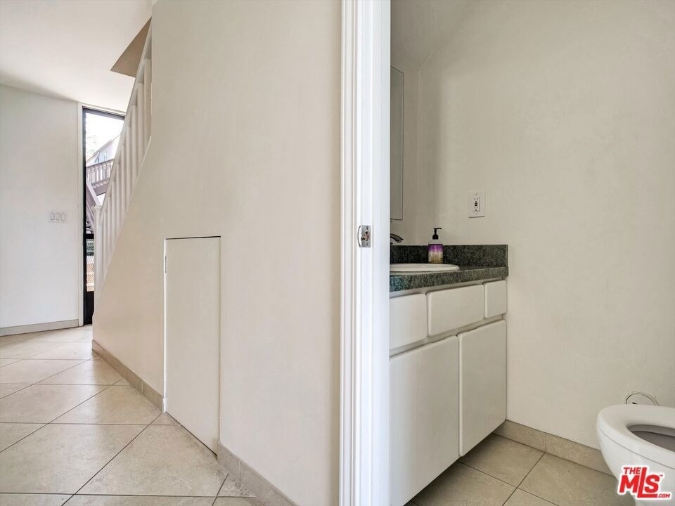 23901 Civic Center Way - Photo 23