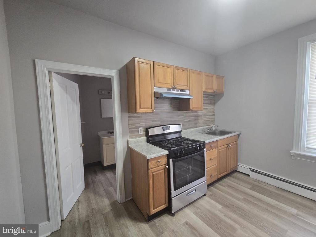 5526 N Mascher Street - Photo 7