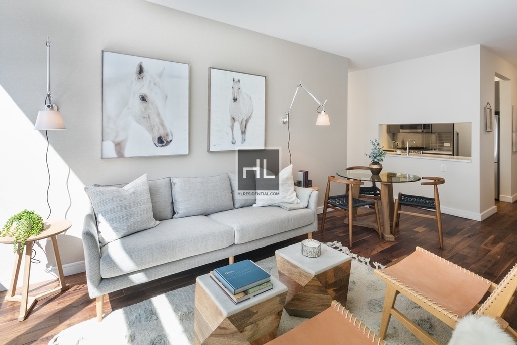 West 28th Street - Photo 1