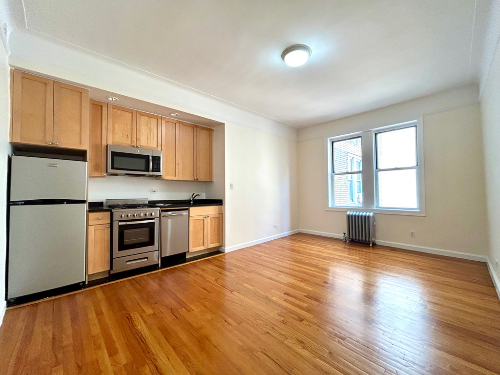 West 13th Street - Photo 0
