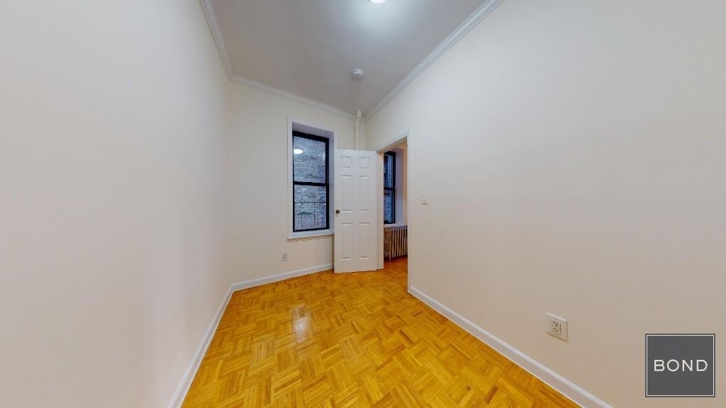 East 38th Street - Photo 5