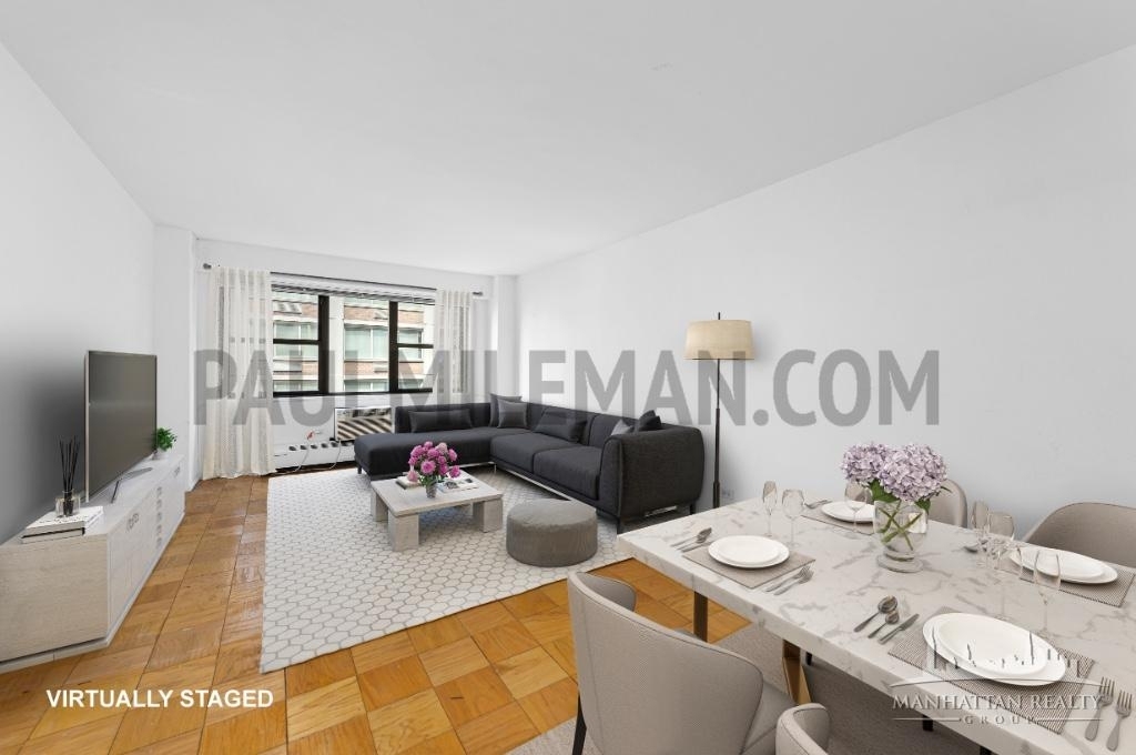 E 46th St - Photo 0