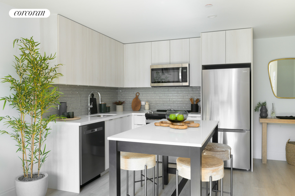1515 Surf Avenue - Photo 2