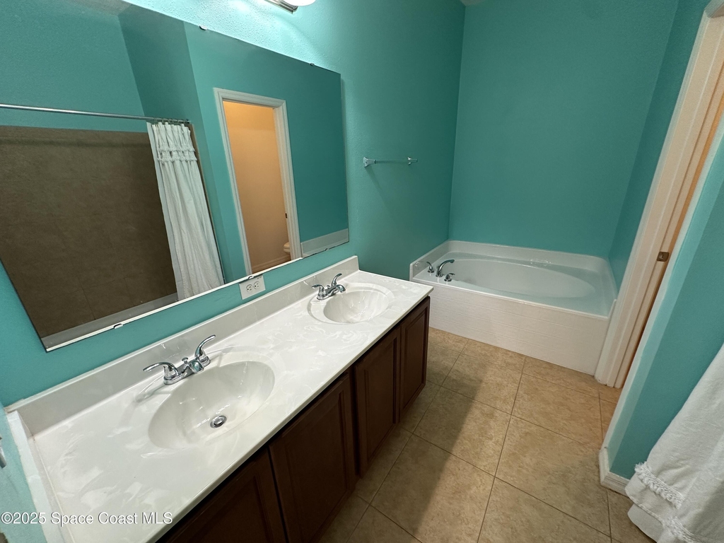 3995 Aria Drive - Photo 11