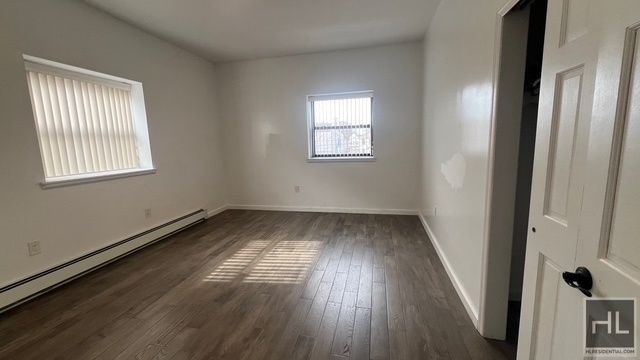 1695 Albany Avenue - Photo 9