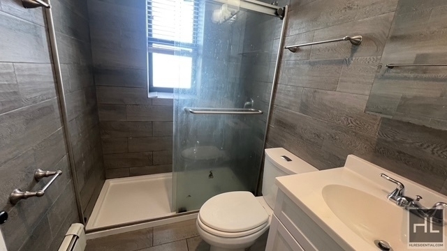 1695 Albany Avenue - Photo 18