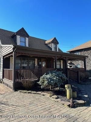 11 3rd Avenue - Photo 2