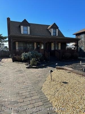 11 3rd Avenue - Photo 1