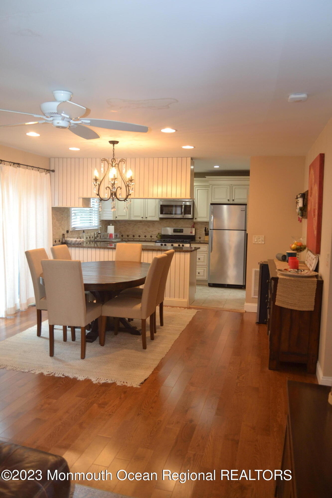 11 3rd Avenue - Photo 11