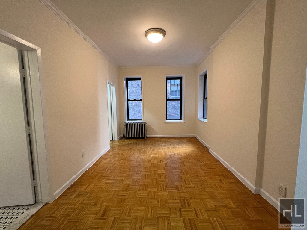 East 38th Street - Photo 1