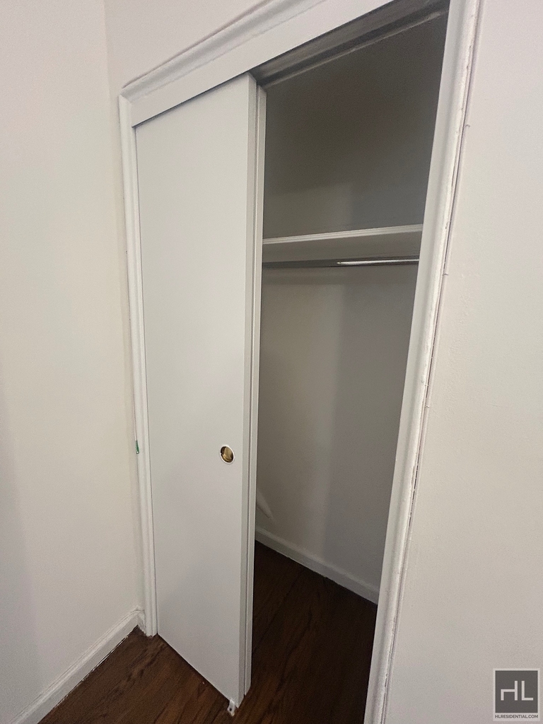 East 89 St - Photo 3