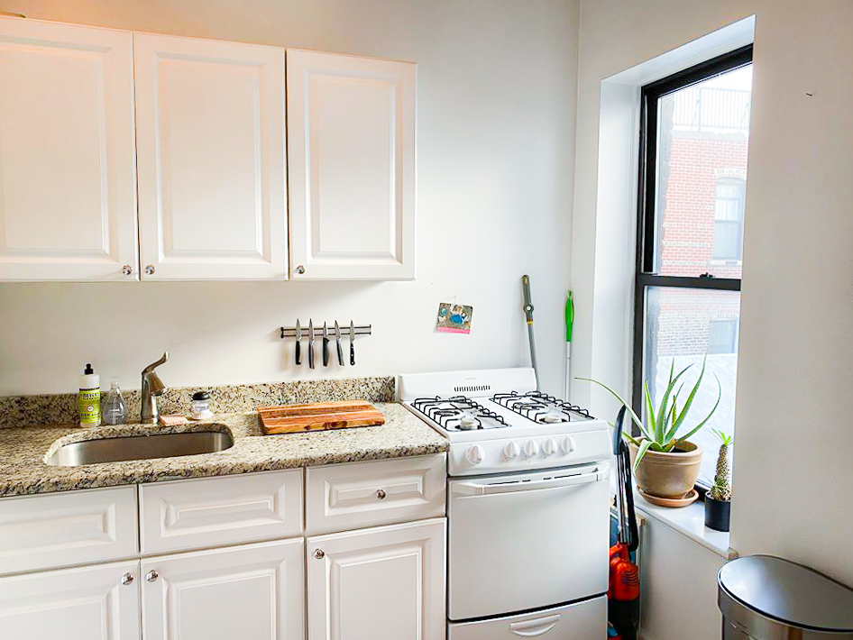 238 East 7th Street - Photo 4