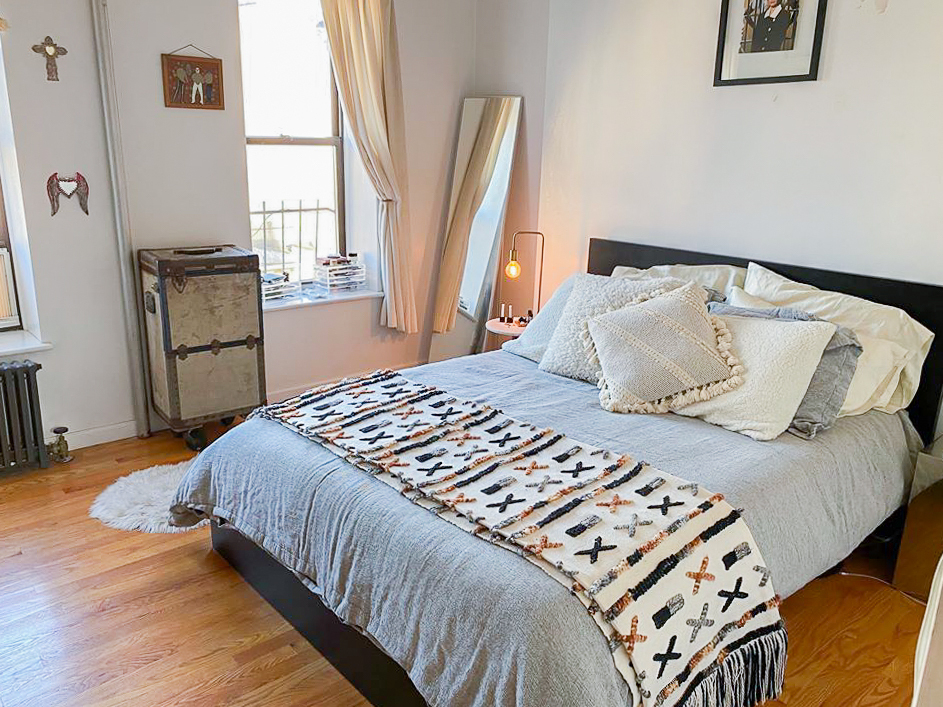 238 East 7th Street - Photo 2