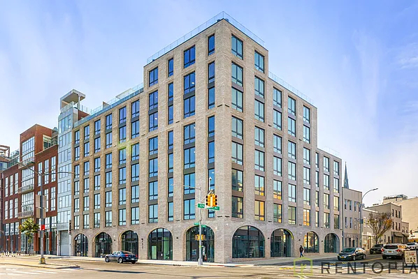 210 Greenpoint Avenue - Photo 10