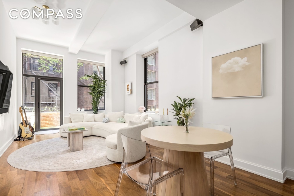 140 W 22nd Street - Photo 1