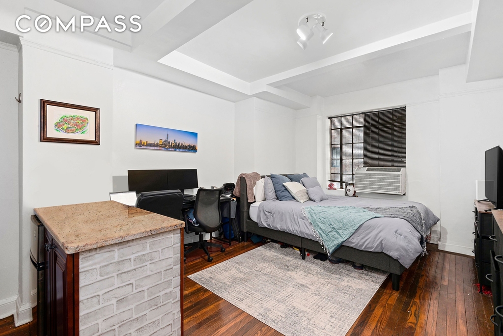 5 Tudor City Place - Photo 0
