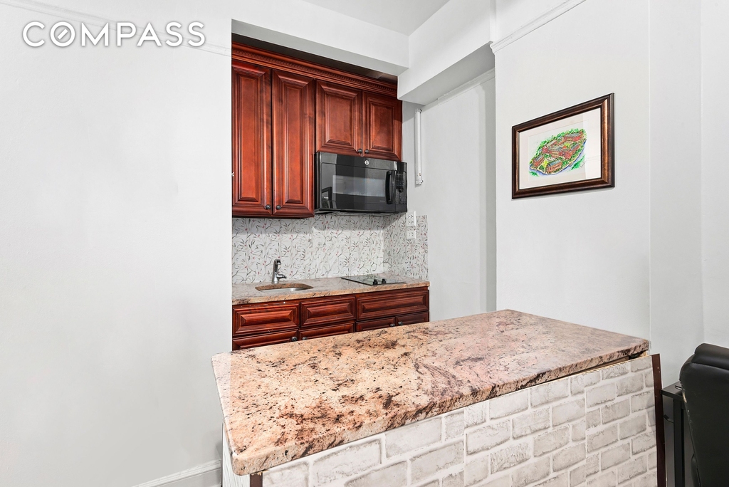 5 Tudor City Place - Photo 1