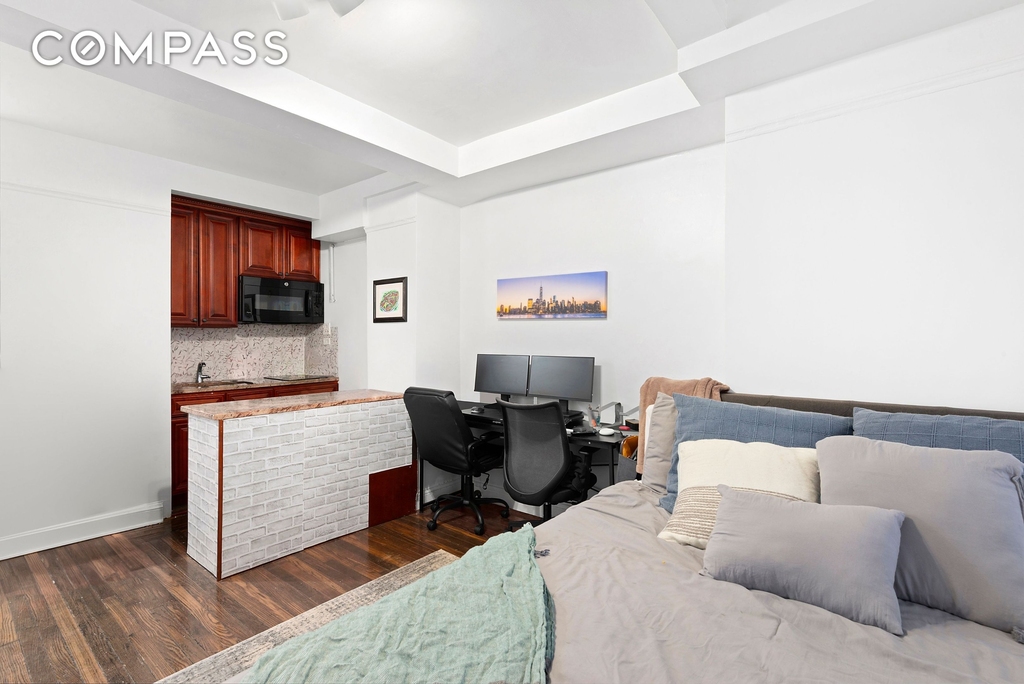 5 Tudor City Place - Photo 3