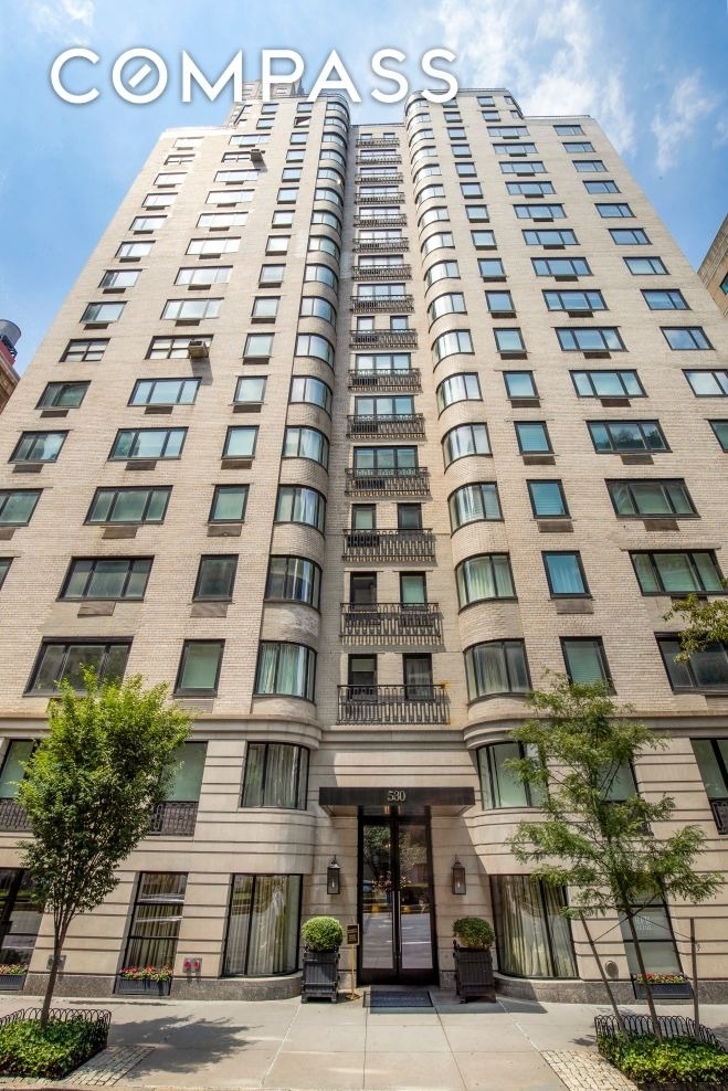 530 Park Avenue - Photo 18