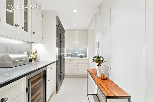 530 Park Avenue - Photo 14
