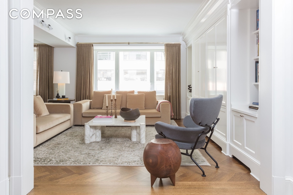 530 Park Avenue - Photo 3