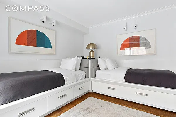 530 Park Avenue - Photo 12