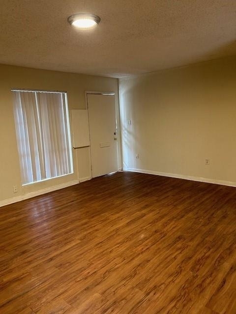 4709 Harmon Ave - Photo 1
