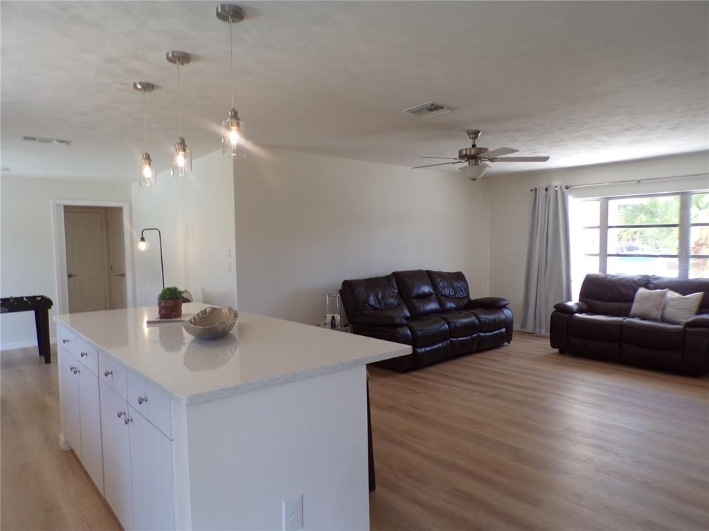 1148 Salina Avenue - Photo 8