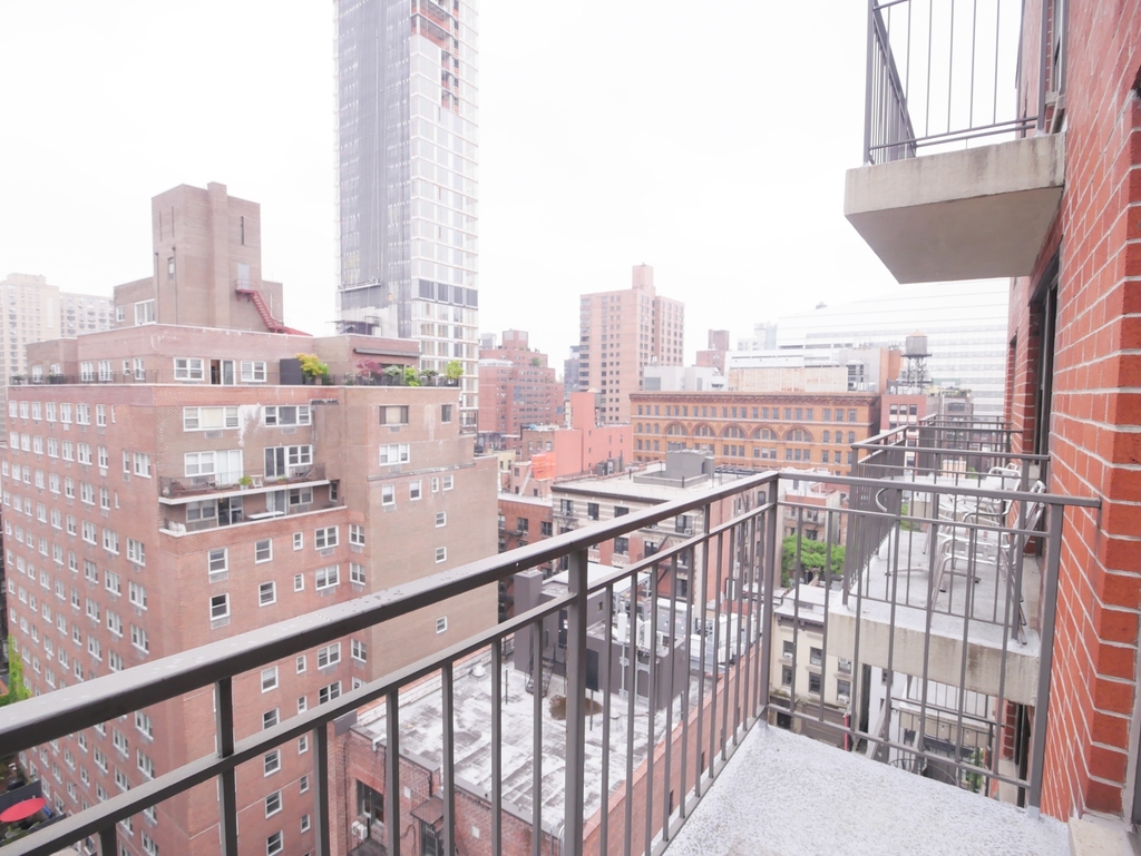 105 Lexington Avenue - Photo 13