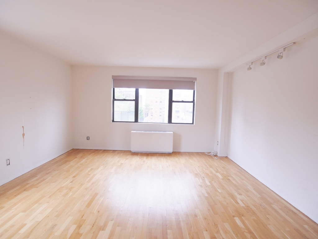 105 Lexington Avenue - Photo 14