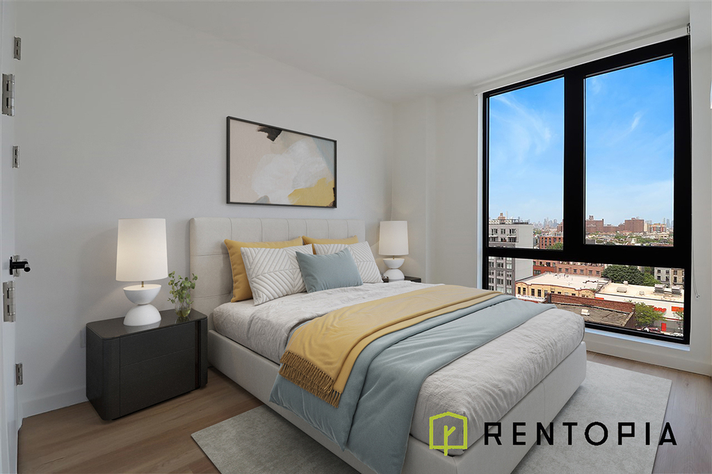 1010 Pacific Street - Photo 0
