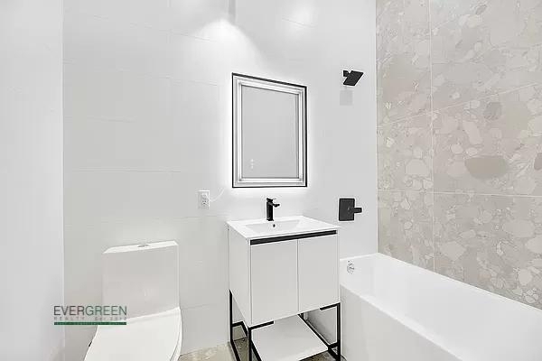 917 Broadway - Photo 5