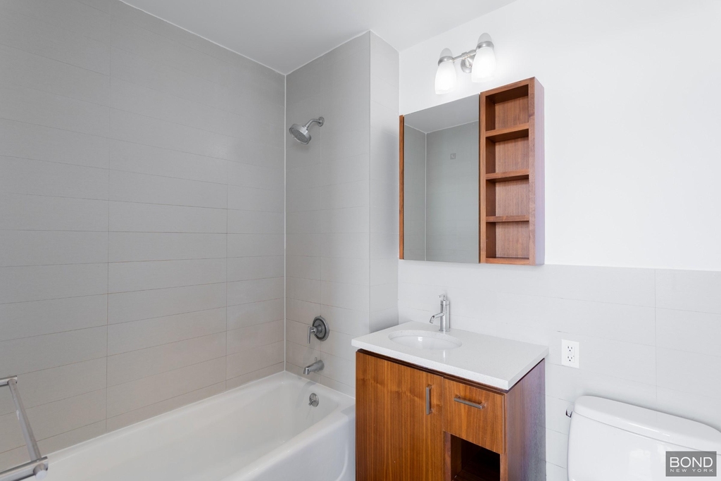 12-22 30th Avenue - Photo 8